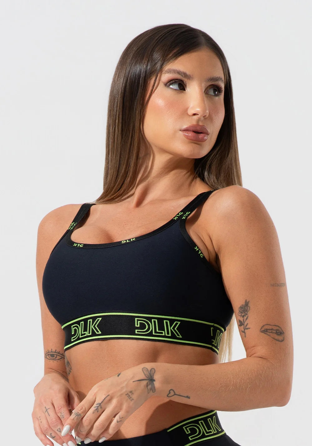 Conjunto Fitness Top com bojo + Short DLK Cor: Preto/Neon